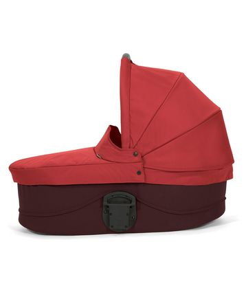 urbo carrycot red-1426.jpg